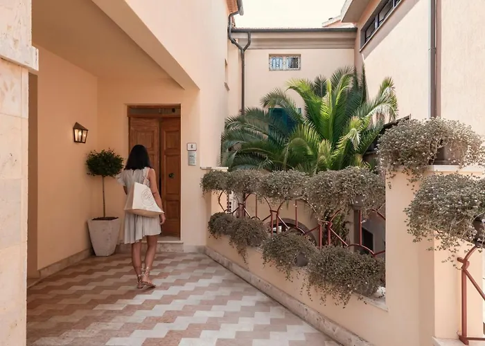 Palazzo Degli Archi Apartment