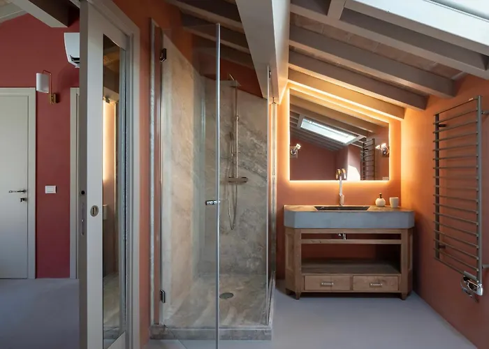 Palazzo Degli Archi * San Vincenzo