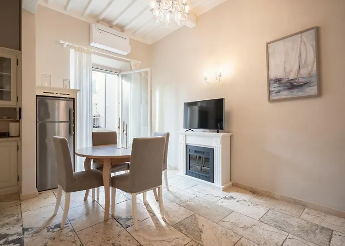 Apartment Palazzo Degli Archi *