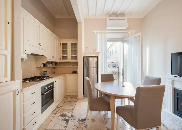 Palazzo Degli Archi San Vincenzo