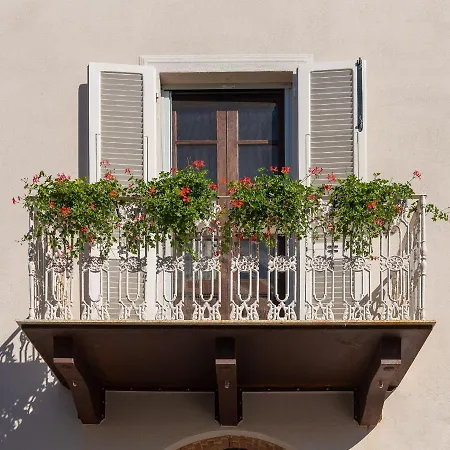 Palazzo Degli Archi Apartment *
