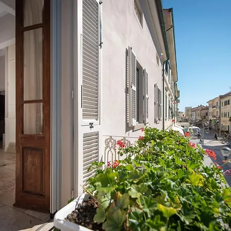 Palazzo Degli Archi Apartment San Vincenzo
