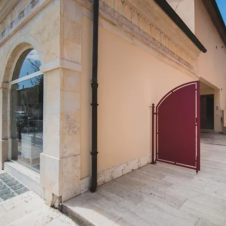 Palazzo Degli Archi Apartment